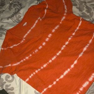 Xtra large orange and white striped old navy v neck